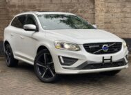 2015 Volvo XC60 R-Design with Panoramic Sunroof