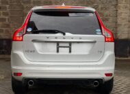 2015 Volvo XC60 R-Design with Panoramic Sunroof