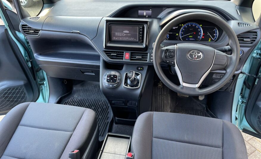 2015 Toyota Voxy New Shape