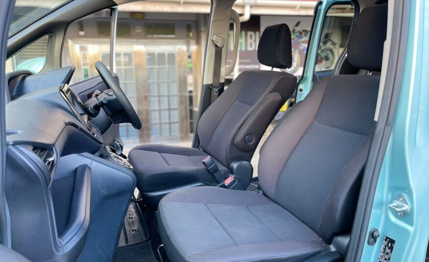 2015 Toyota Voxy New Shape