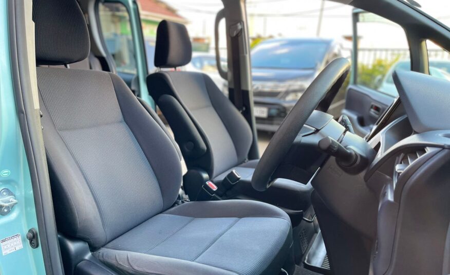 2015 Toyota Voxy New Shape