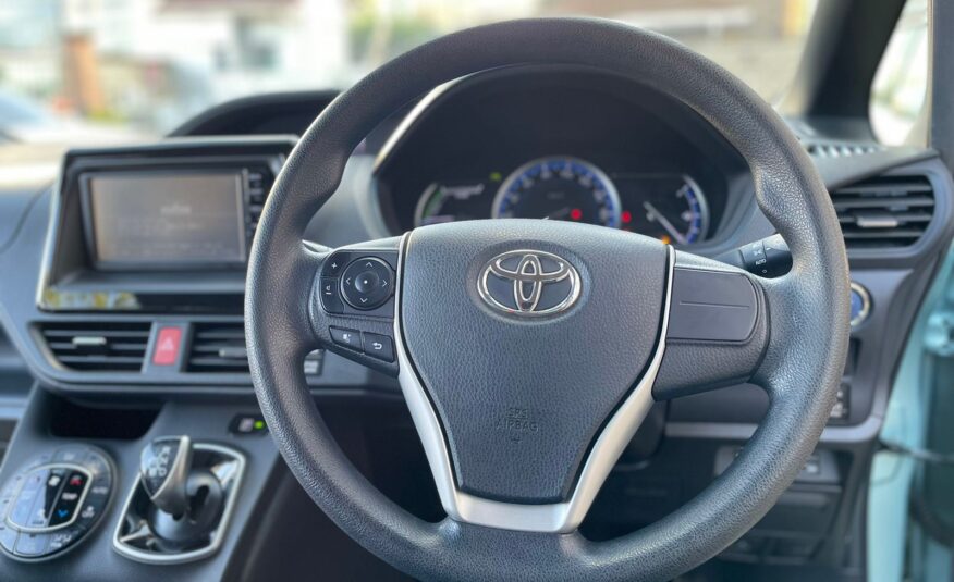 2015 Toyota Voxy New Shape