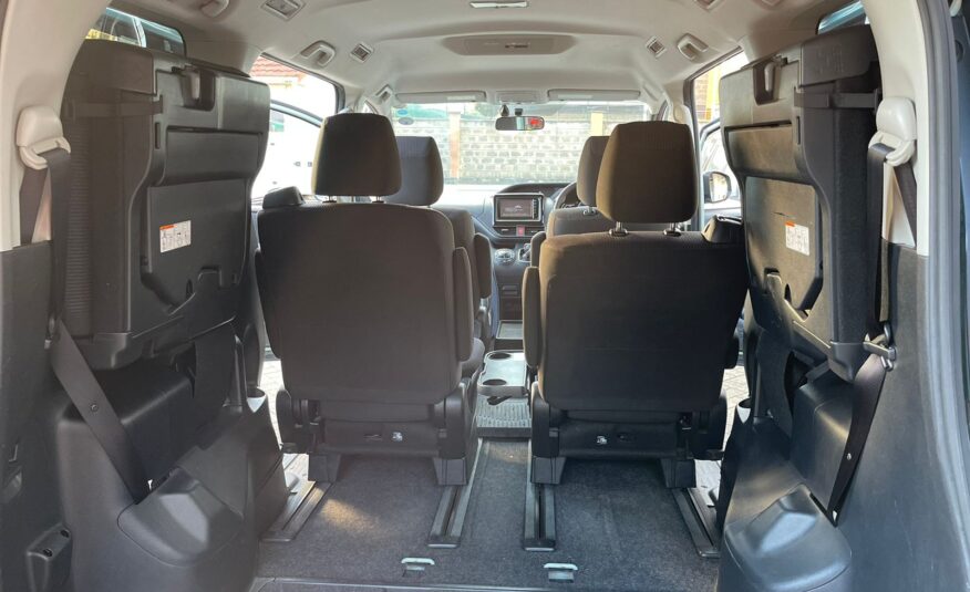 2015 Toyota Voxy New Shape