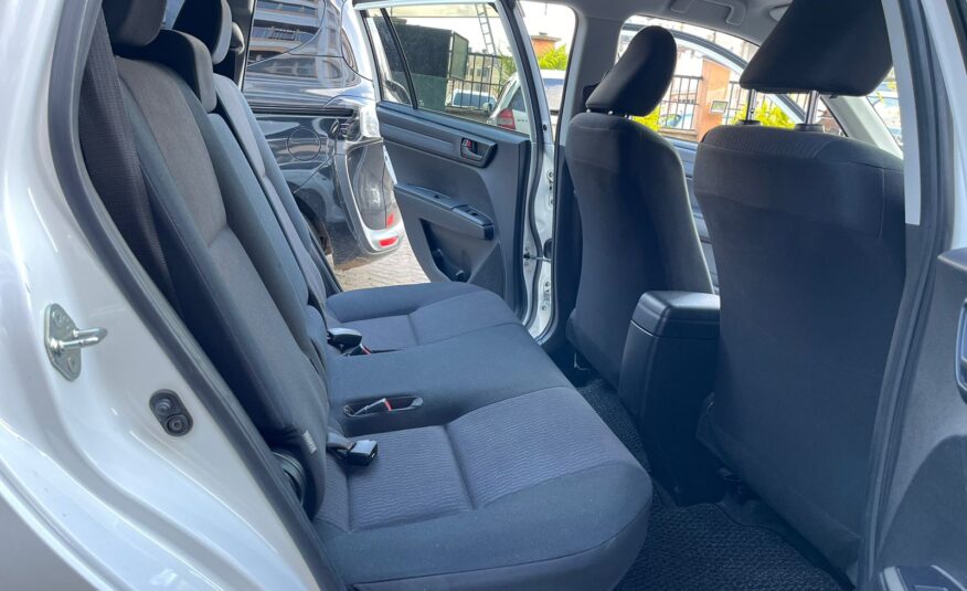 2015 Toyota Fielder White