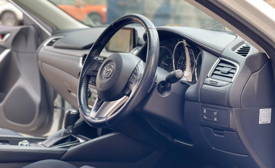 2015 Mazda Atenza
