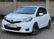 2012 Toyota Vitz White