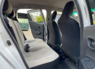 2012 Toyota Vitz White