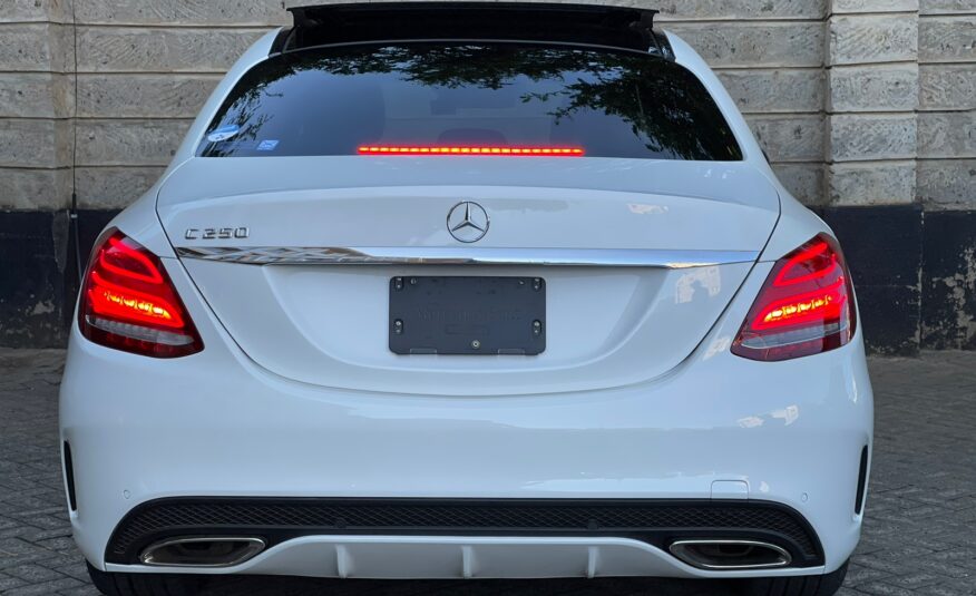 2015 Mercedes Benz C250 Pearl White