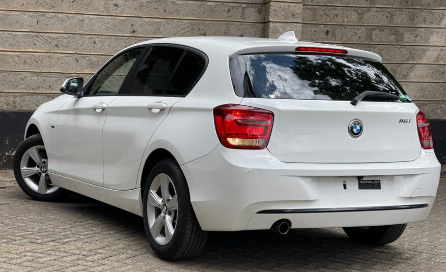 2015 BMW 116I White