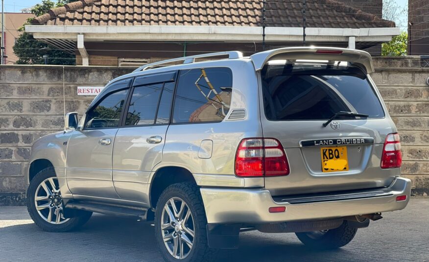 2006 Toyota Land-Cruiser 100 Series