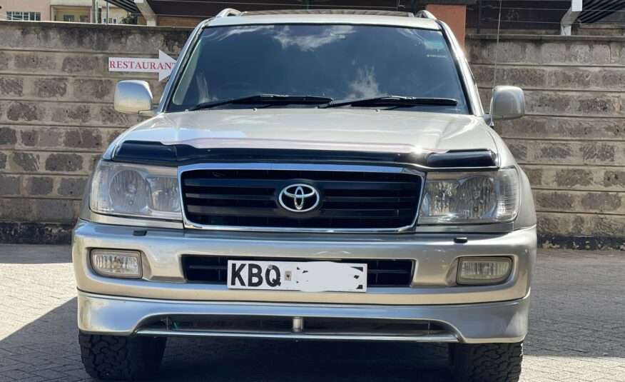 2006 Toyota Land-Cruiser 100 Series