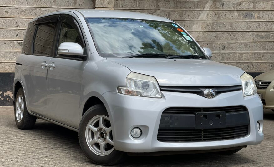 2015 Toyota Sienta