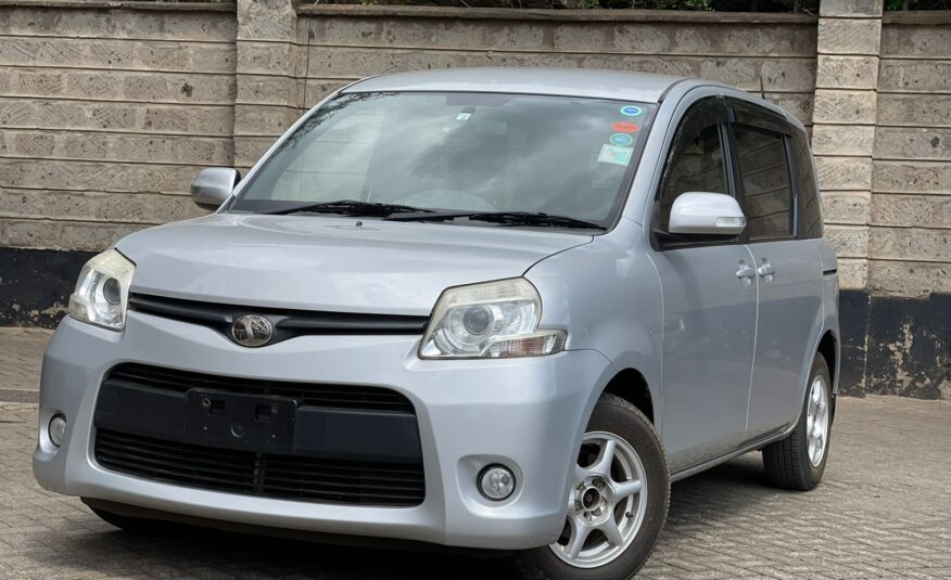 2015 Toyota Sienta