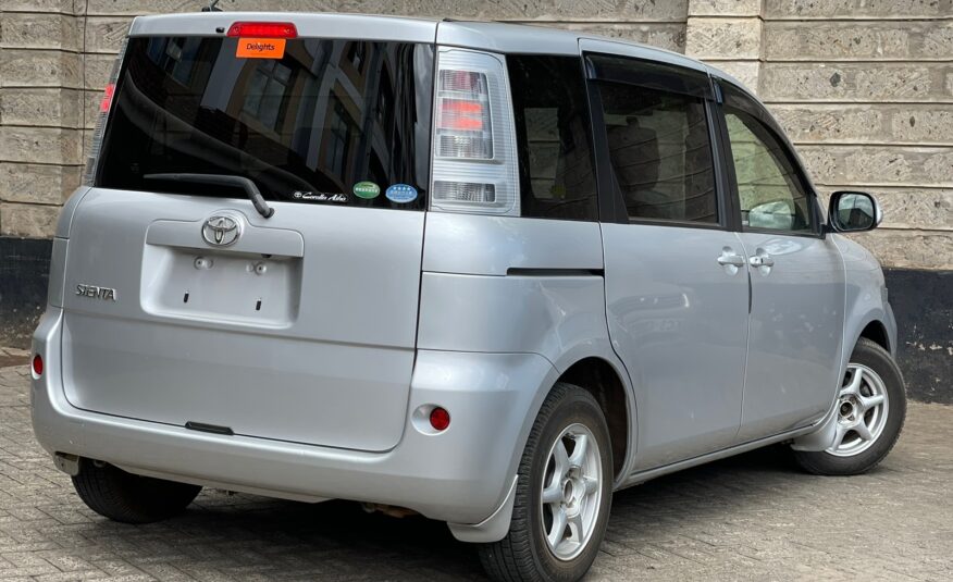 2015 Toyota Sienta
