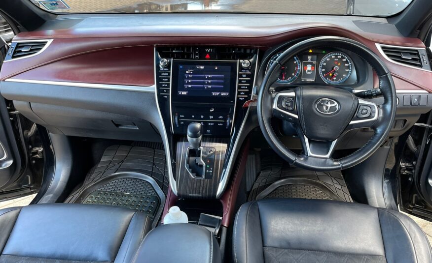 2014 Toyota Harrier Black
