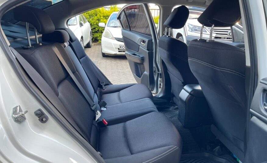 2015 Subaru Impreza G4 White