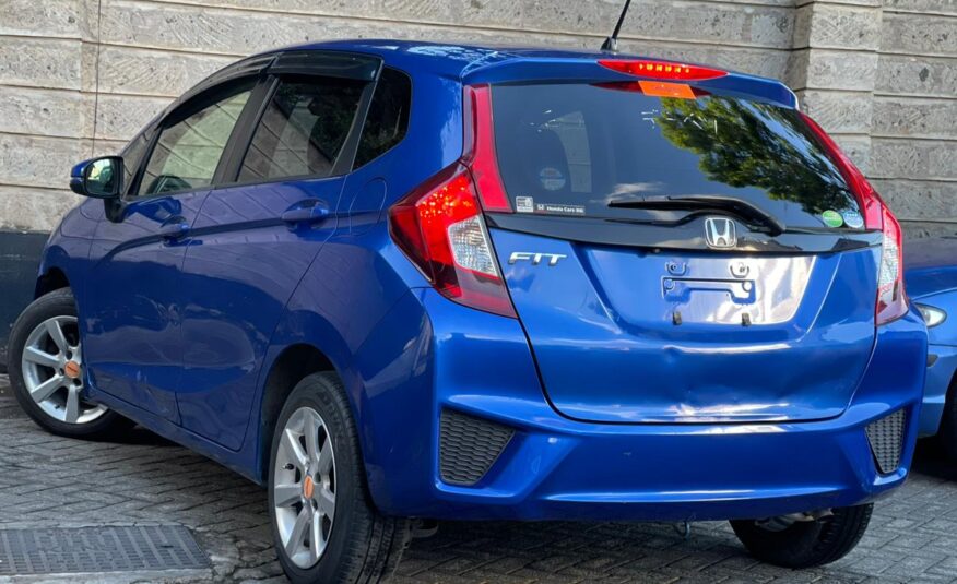2015 Honda Fit (Non Hybrid) Blue