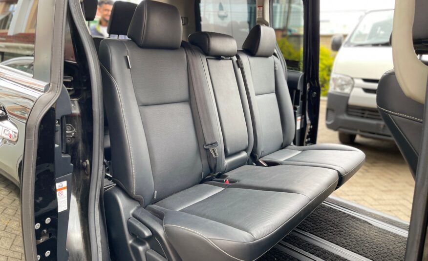 2015 Toyota Esquire