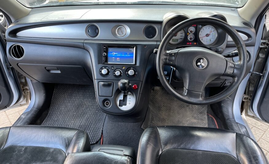 2005 Mitsubishi Airtreck