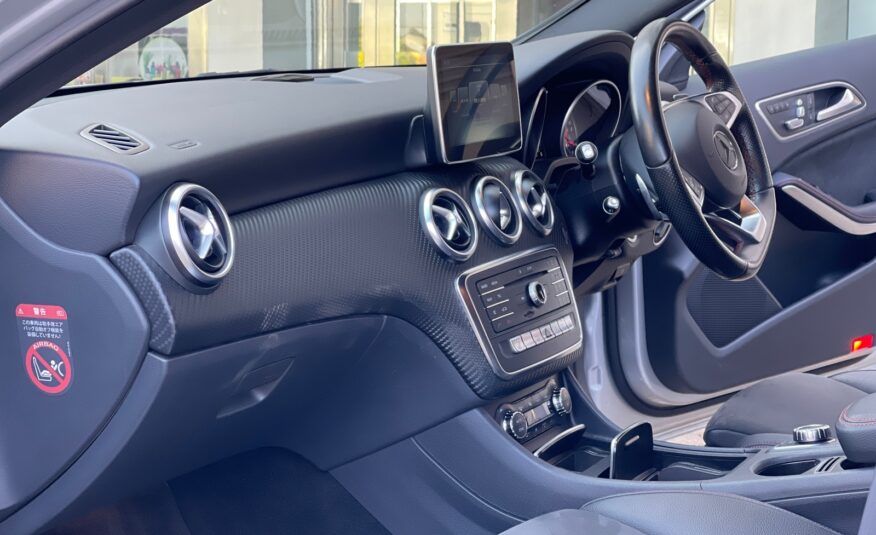 2015 Mercedes-Benz A180 Silver