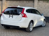 2015 Volvo V60 T4