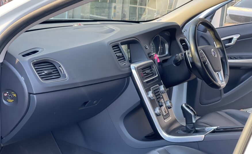 2015 Volvo V60 T4