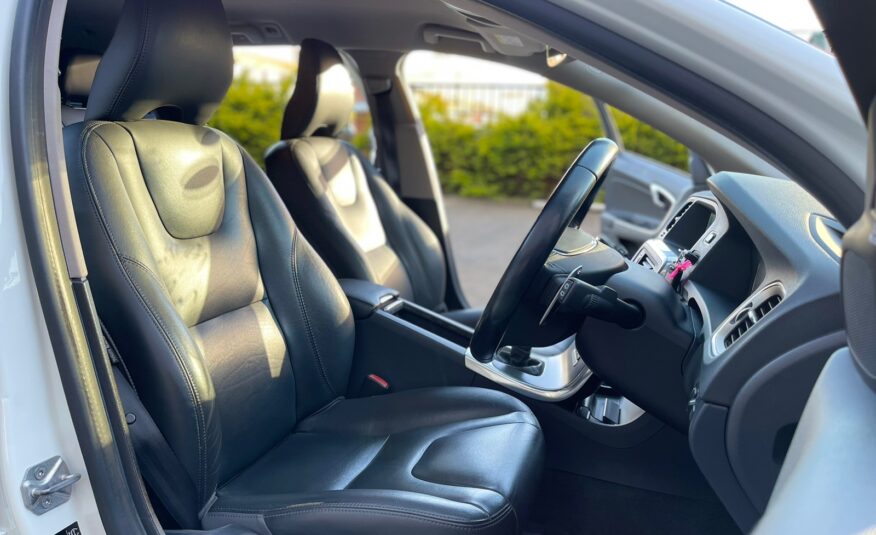 2015 Volvo V60 T4