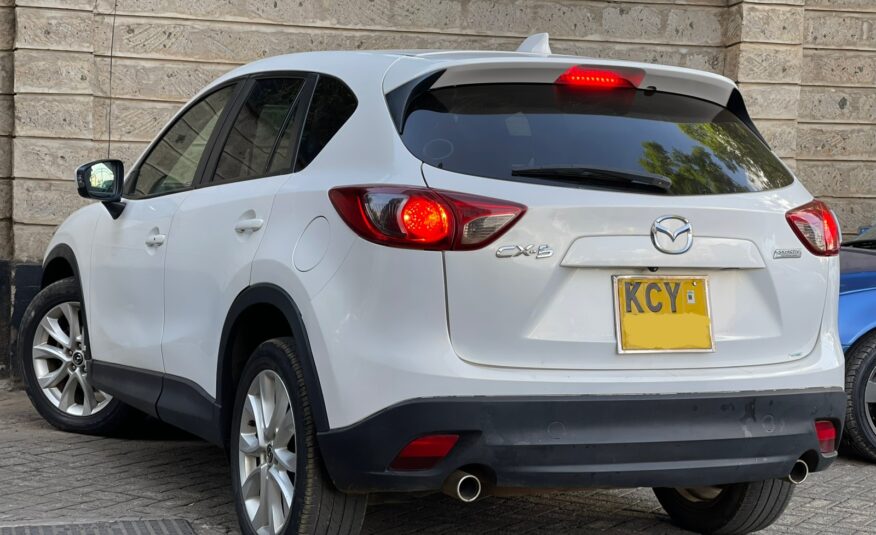 2013 Mazda CX-5 White