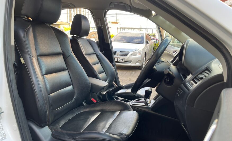 2013 Mazda CX-5 White