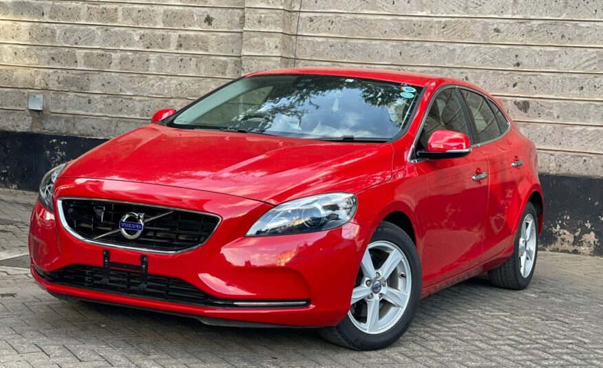 2015 Volvo V40 T4 Red