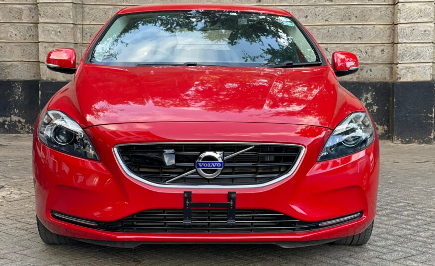 2015 Volvo V40 T4 Red