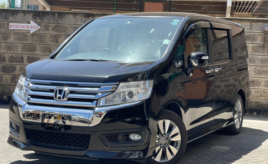 2015 Honda Stepwagon Spada