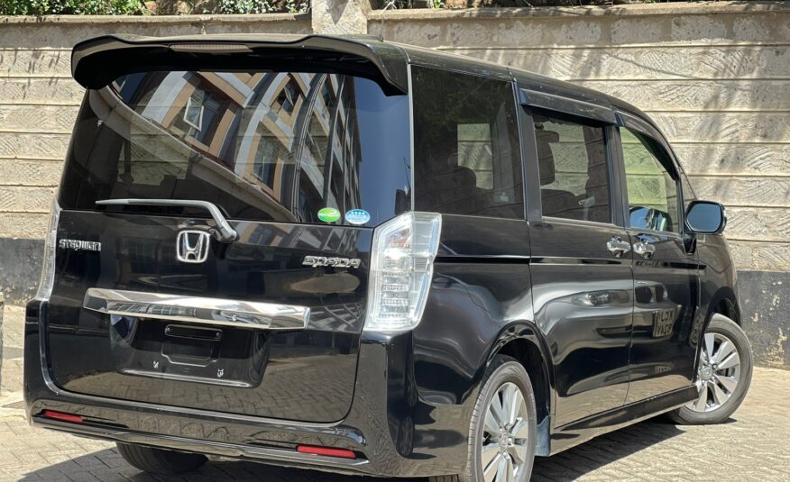2015 Honda Stepwagon Spada