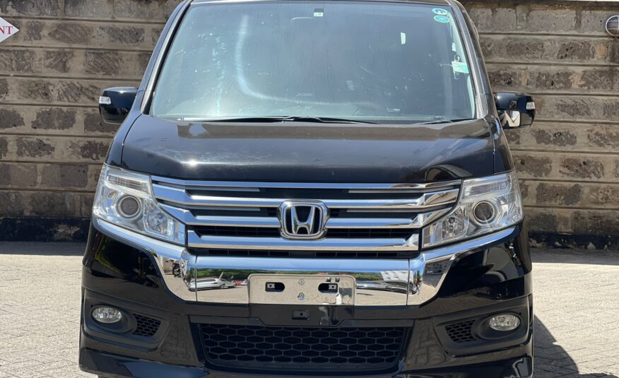 2015 Honda Stepwagon Spada