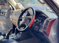 2010 Mitsubishi Pajero Shogun