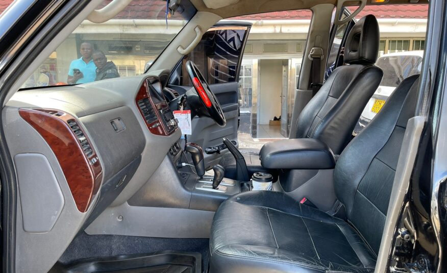 2010 Mitsubishi Pajero Shogun