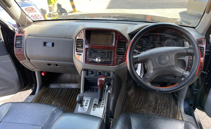 2010 Mitsubishi Pajero Shogun