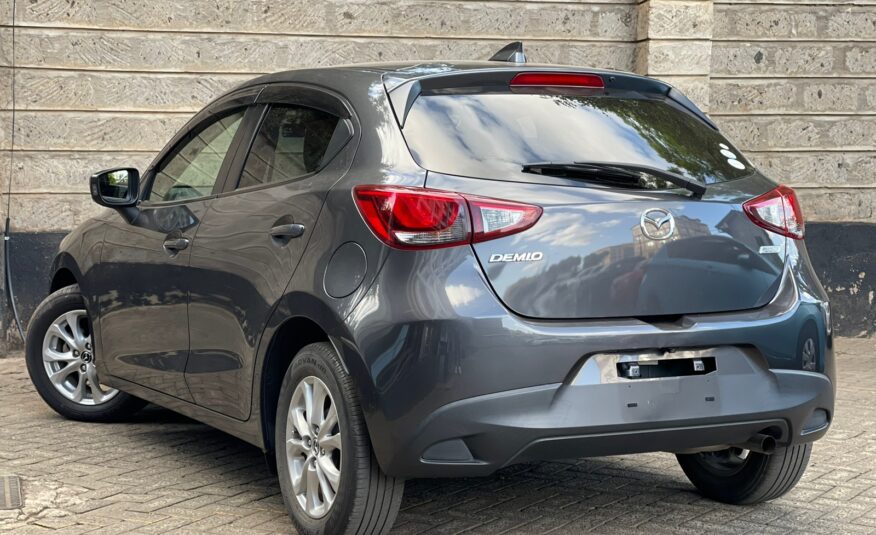 2015 Mazda Demio New Shape Grey