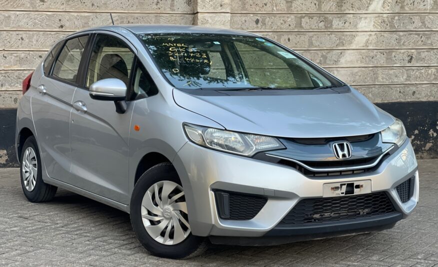 2015 Honda Fit (Non-Hybrid)
