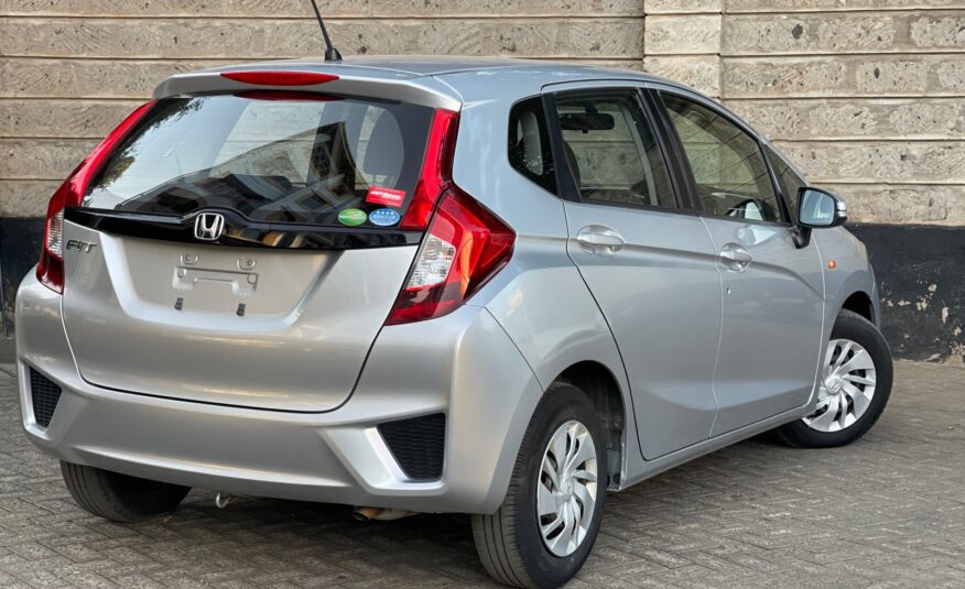 2015 Honda Fit (Non-Hybrid)
