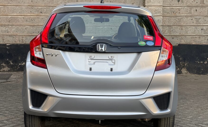 2015 Honda Fit (Non-Hybrid)