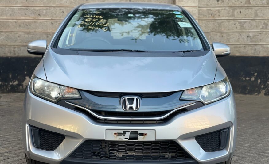 2015 Honda Fit (Non-Hybrid)