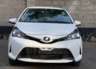 2015 Toyota Vitz White