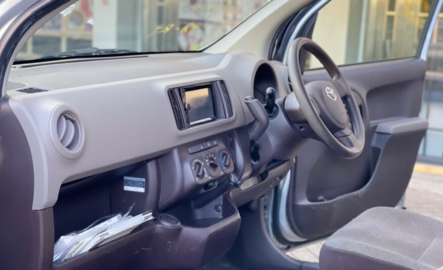 2015 Toyota Passo Silver