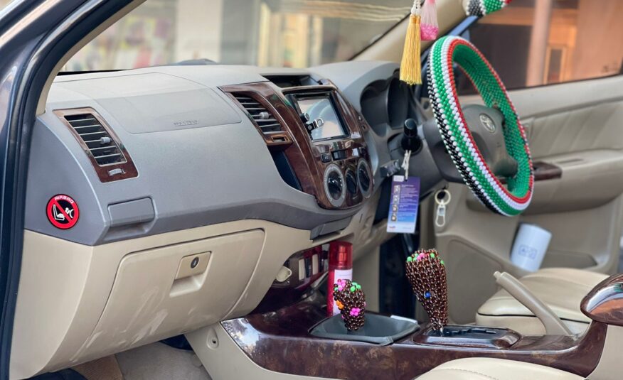 2009 Toyota Hilux D-cab VIGO
