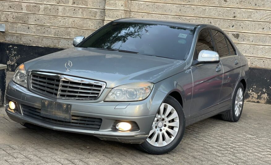 2008 Mercedes Benz C200