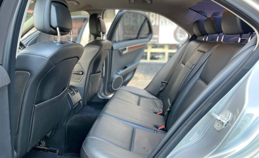 2008 Mercedes Benz C200
