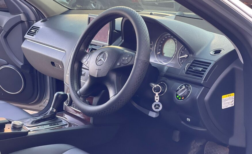 2008 Mercedes Benz C200