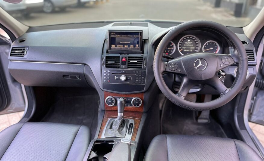2008 Mercedes Benz C200