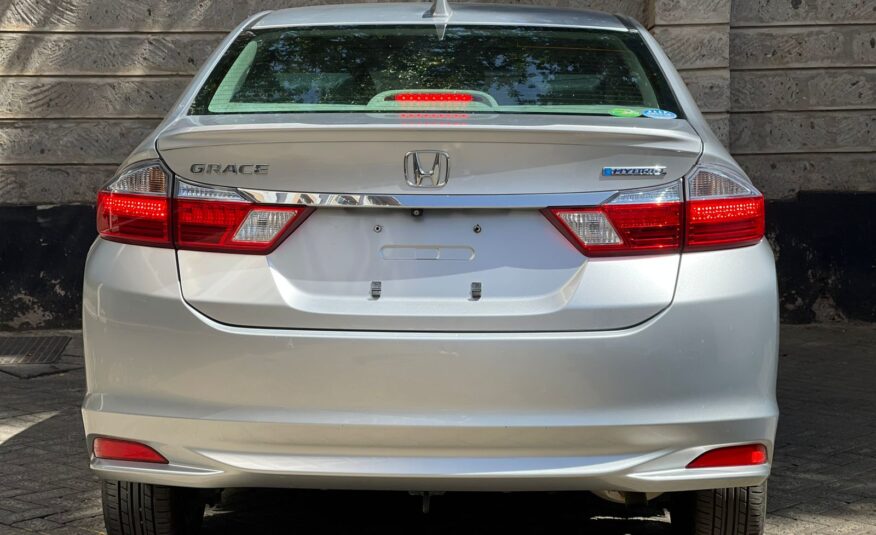 2015 Honda Grace Hybrid